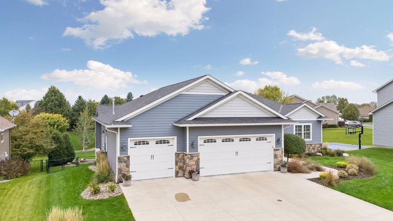 1610 Manchester Place