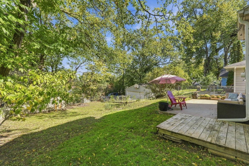 211 Morton Street E - Photo 21