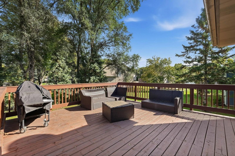 11361 Tyler Street NE - Photo 26