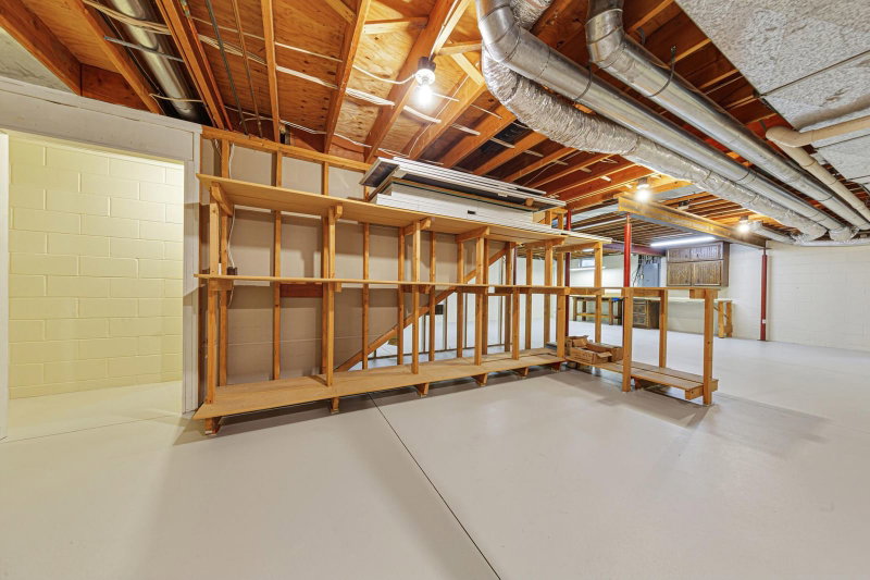 713 Highland Avenue - Photo 65