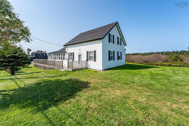 2857 Highway 1, Grosses Coques, Nova Scotia