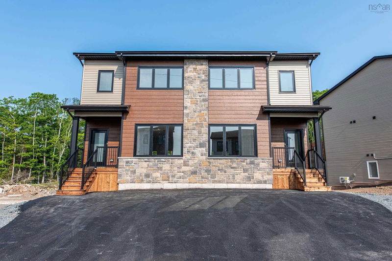 154 Colonial Crescent, Halifax, Nova Scotia