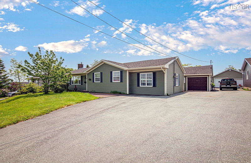 892 Portland Street, Dartmouth, Nova Scotia