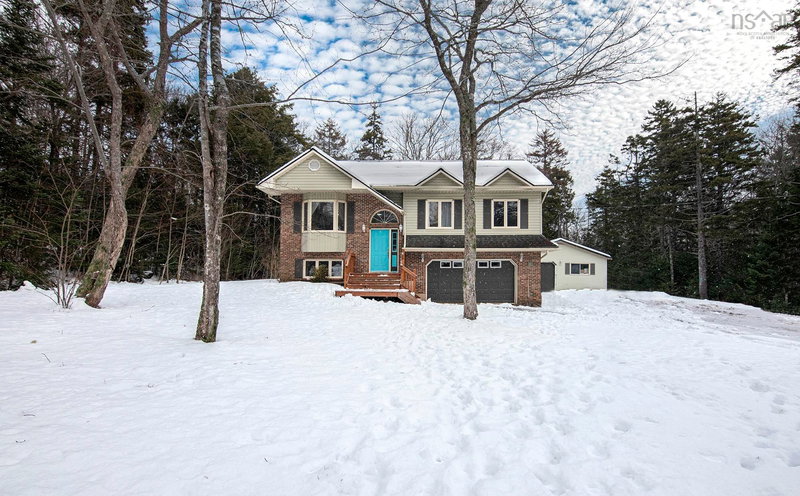 45 Rockcliffe Crescent, Hammonds Plains, Nova Scotia