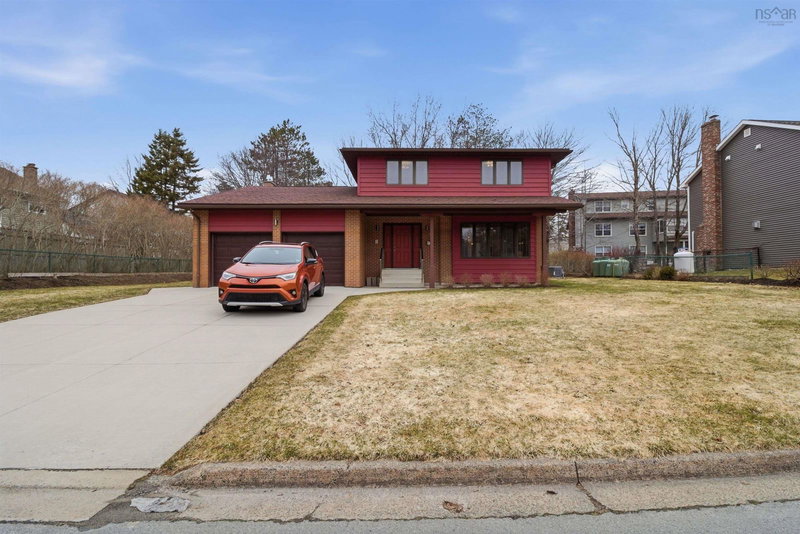 9 Nighthawk Lane, Halifax, Nova Scotia