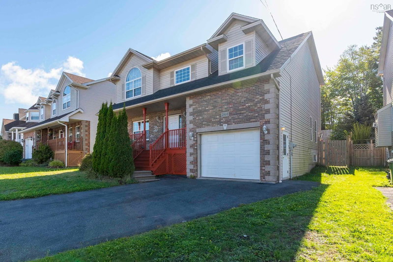 246 Langbrae Drive, Halifax, Nova Scotia