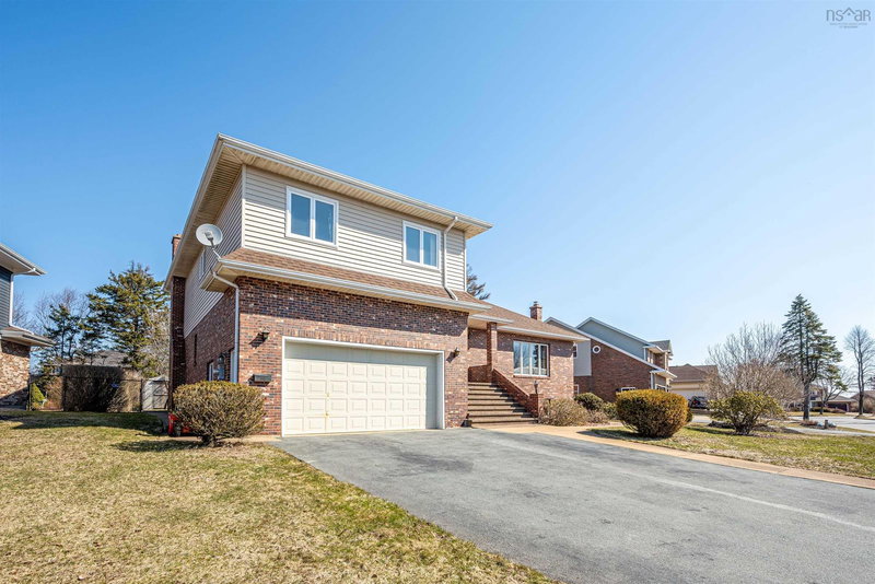 55 Chartwell Lane, Halifax, Nova Scotia