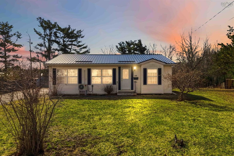 40 Cherry Lane, Bridgewater, Nova Scotia