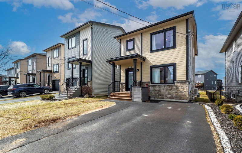 185 Titanium Crescent, Halifax, Nova Scotia