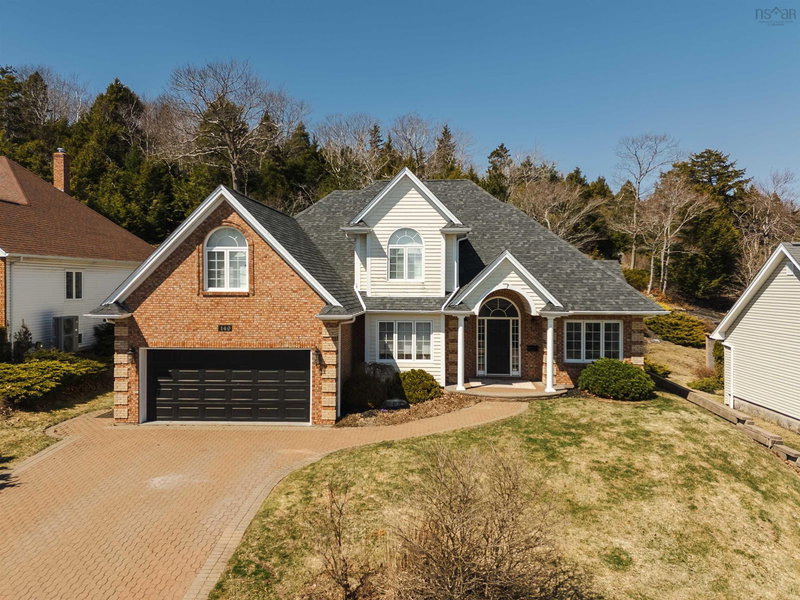 149 Cresthaven Drive, Halifax, Nova Scotia