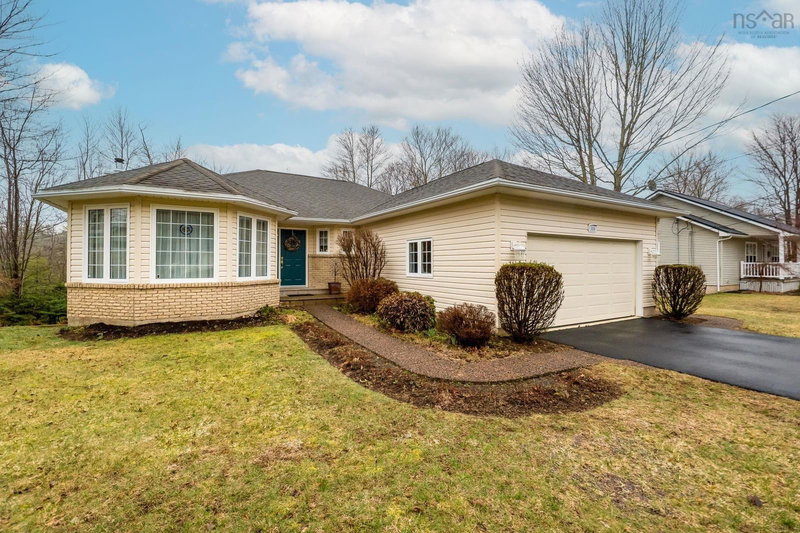 114 Mayfair Drive, Bridgewater, Nova Scotia