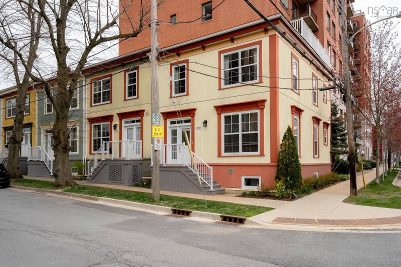 2303 Princess Place, Halifax, Nova Scotia