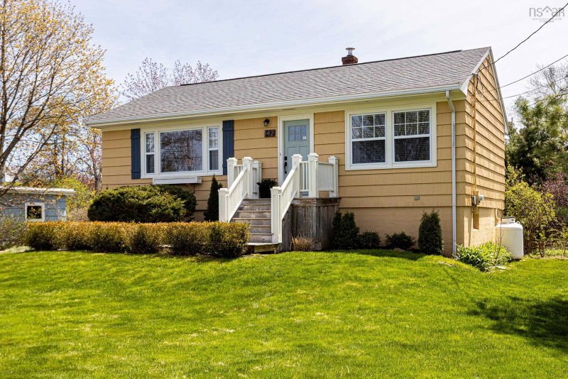 142 Frederick Avenue, Halifax, Nova Scotia