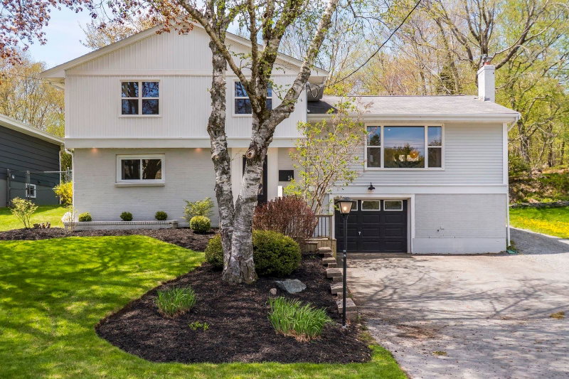 14 & 14B Robert Allen Drive, Halifax, Nova Scotia