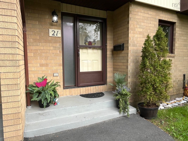 21 Covington Way, Halifax, Nova Scotia