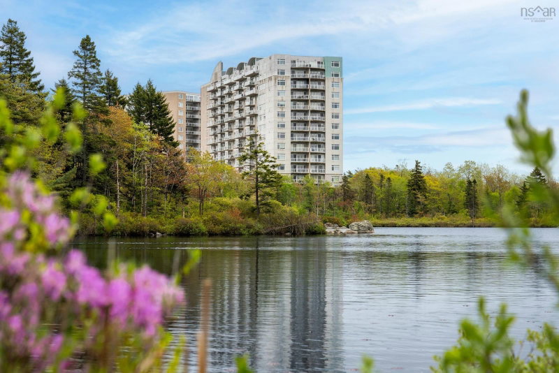 60 Walter Havill Drive #1104, Halifax, Nova Scotia
