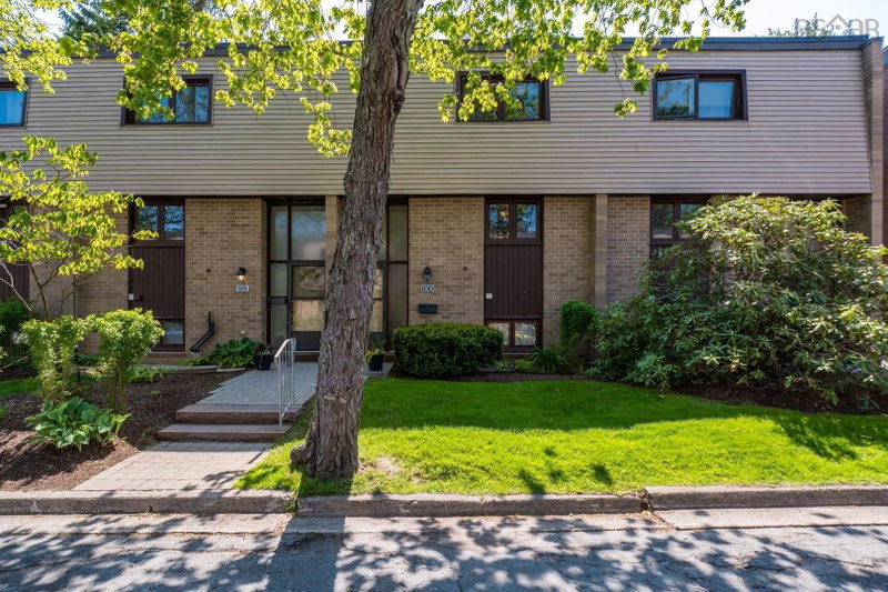 100 Forestside Crescent, Halifax, Nova Scotia