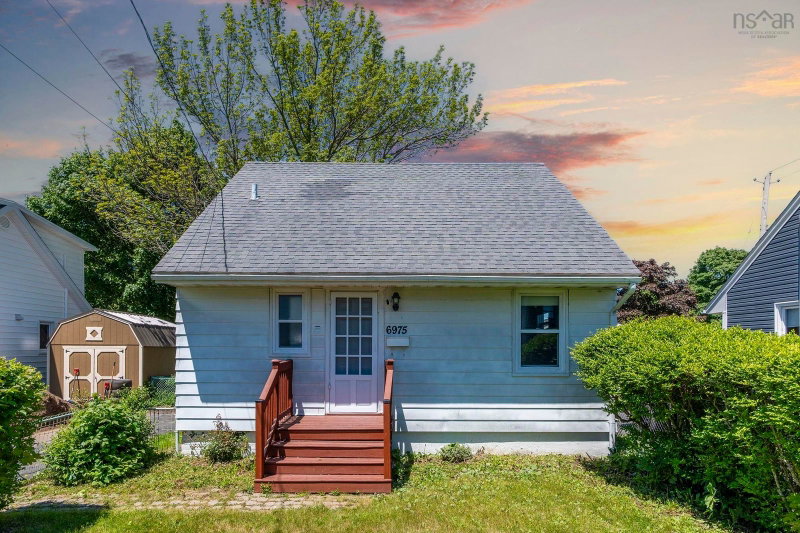 6975 Ward Avenue Avenue, Halifax, Nova Scotia