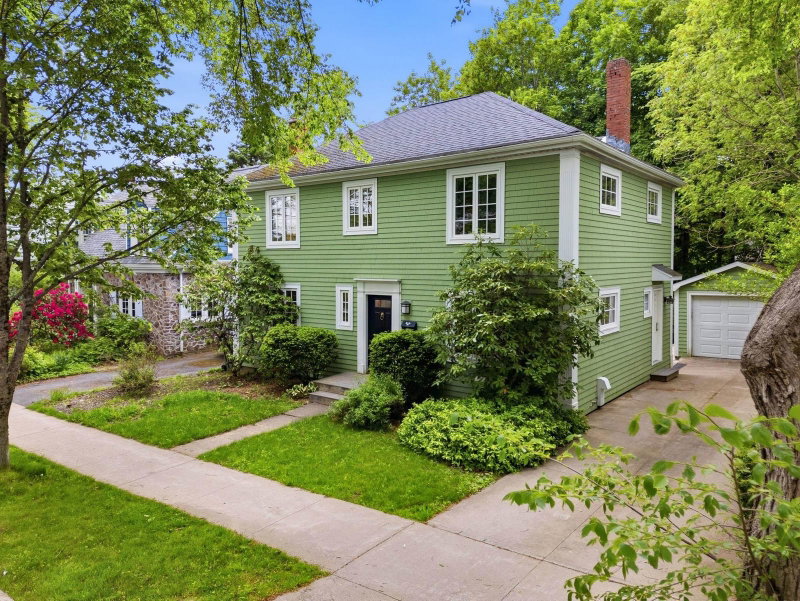 1176 Studley Avenue, Halifax, Nova Scotia