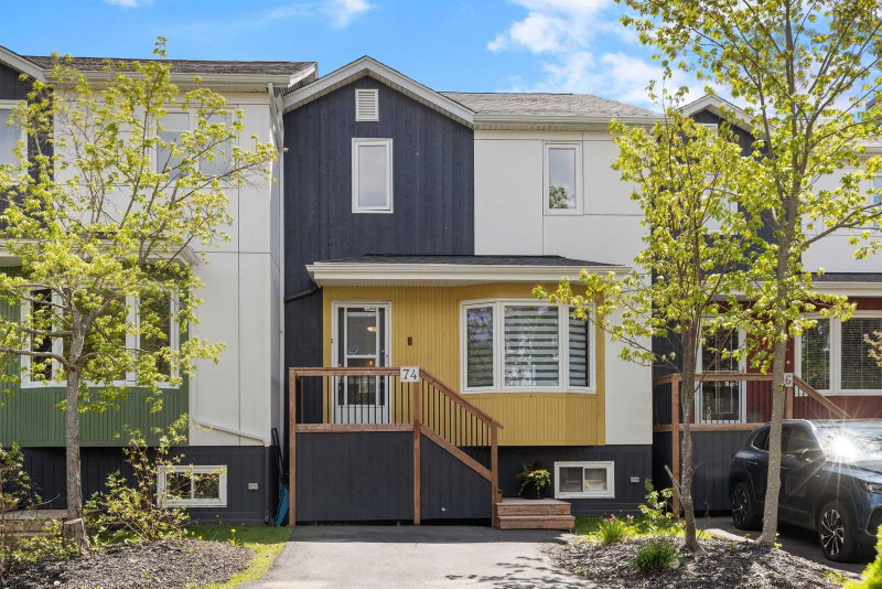 74 Attenborough Court, Halifax, Nova Scotia