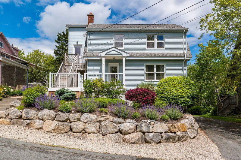 15 Idlewylde Road, Halifax, Nova Scotia