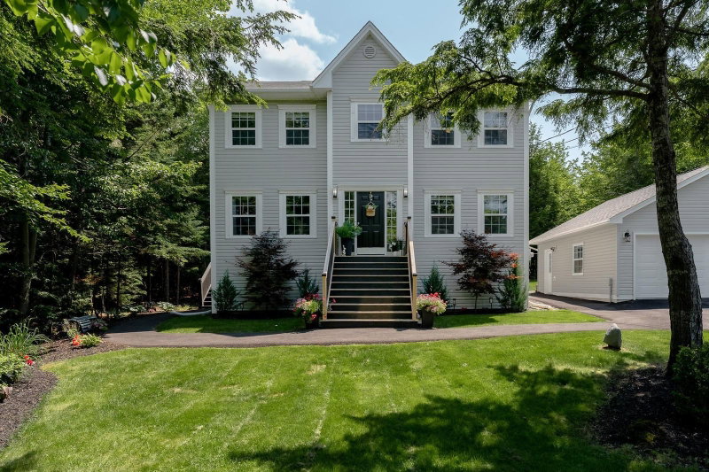 579 Waterstone Run, Hammonds Plains, Nova Scotia