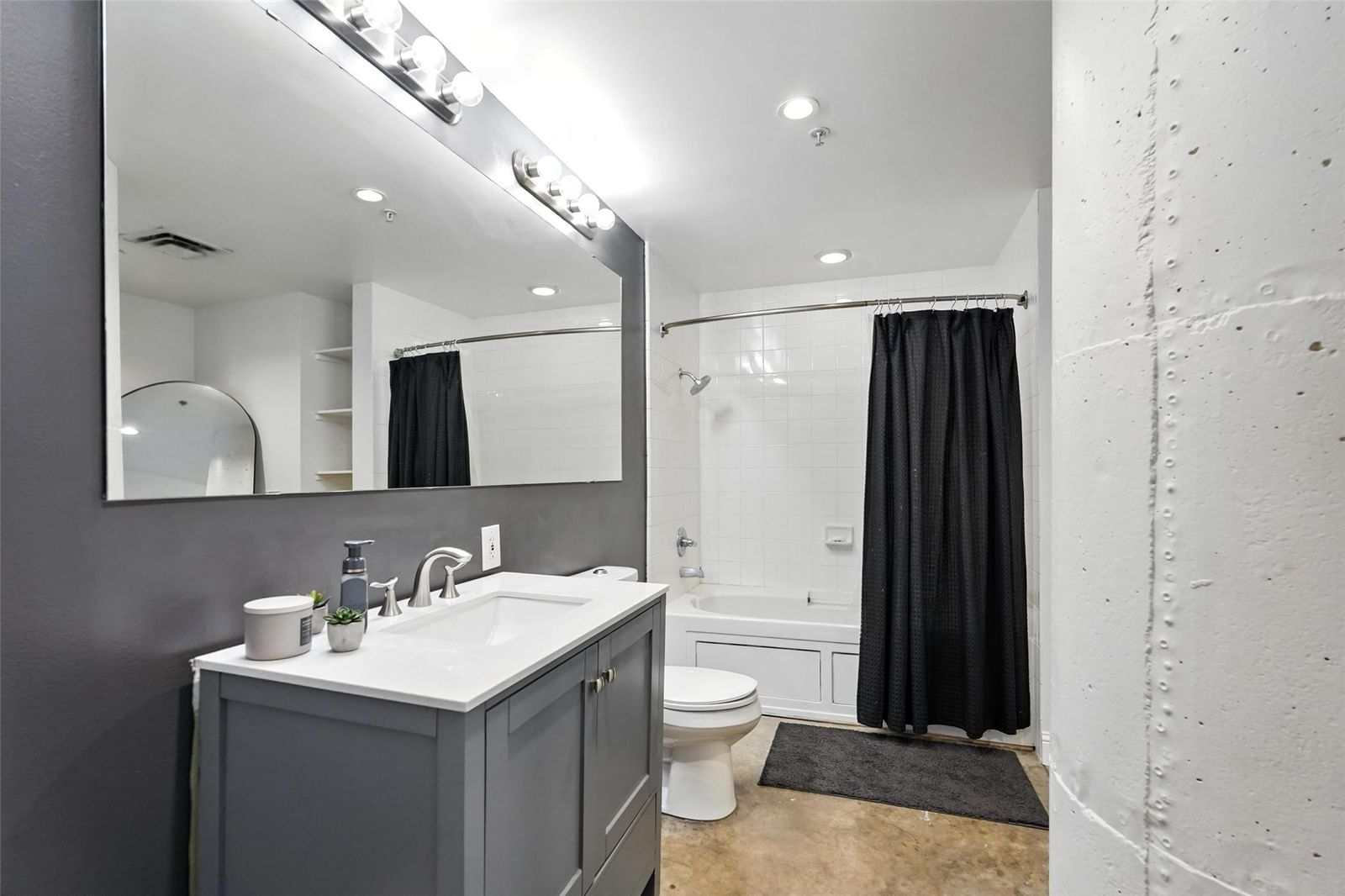 1122 Jackson Street #719 — photo 9