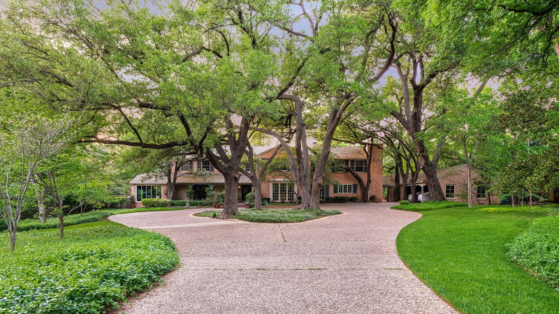 5007 Seneca Drive