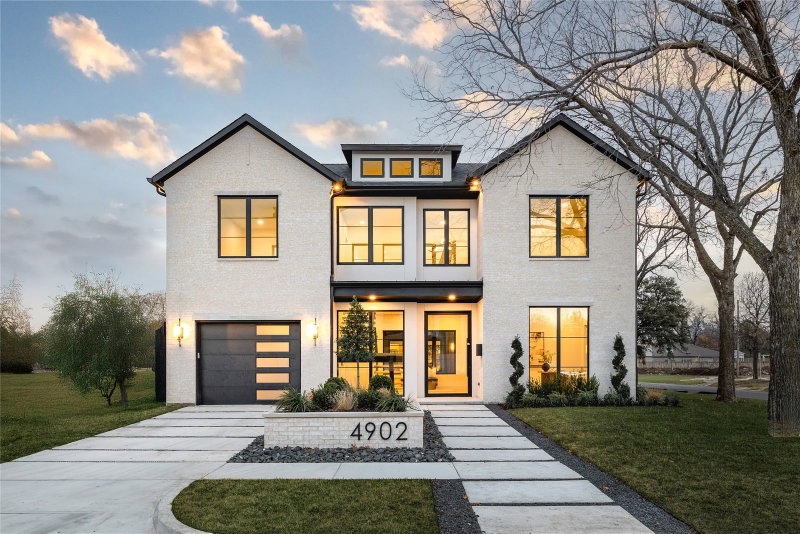 4902 Wenonah Drive