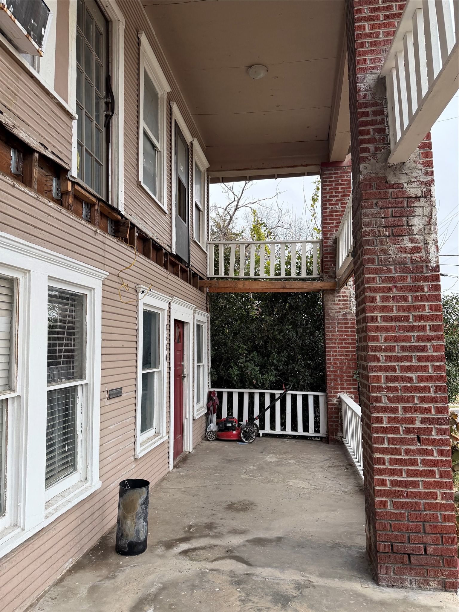 3528 Colonial Avenue — photo 4