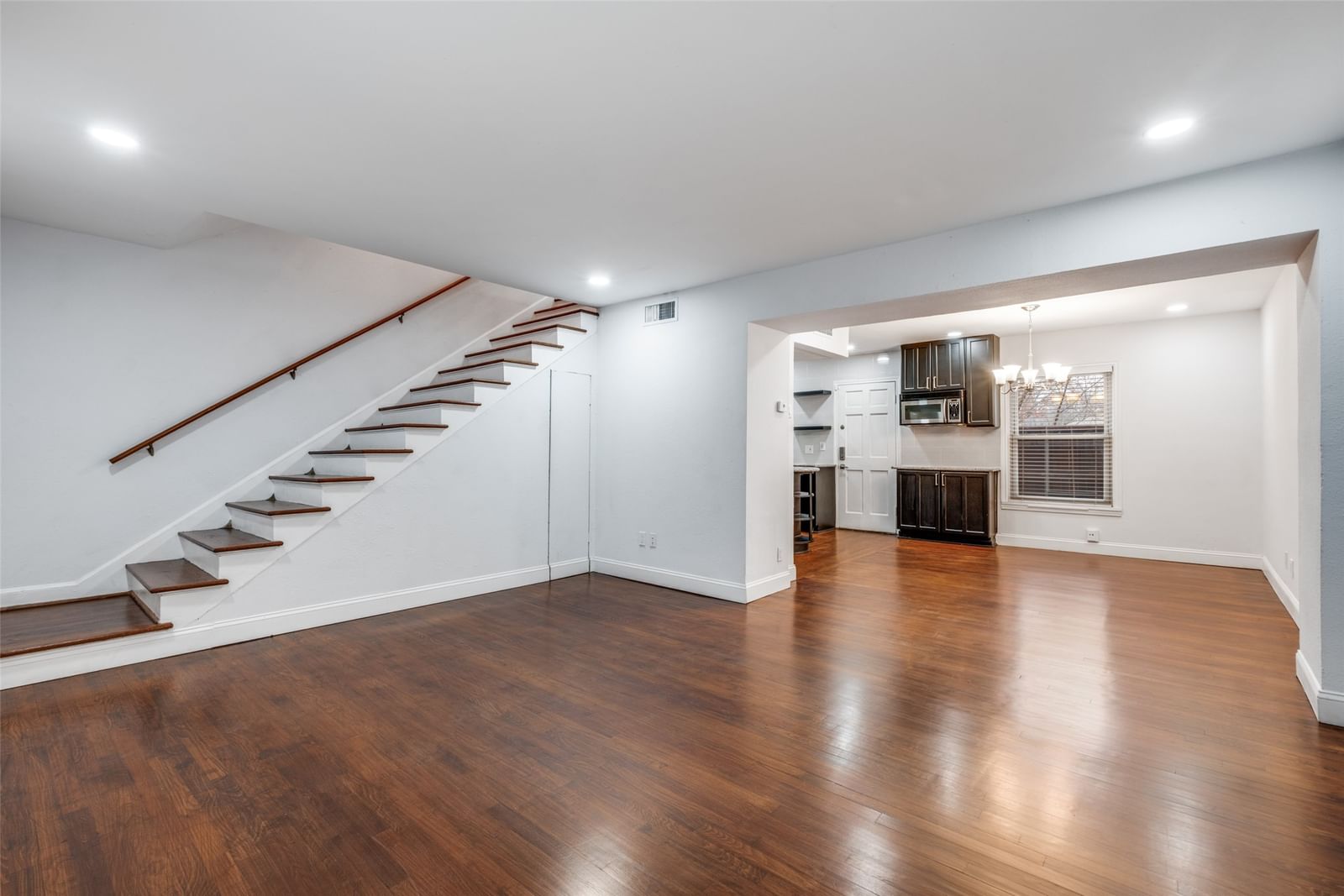 6488 Bordeaux Avenue — photo 5