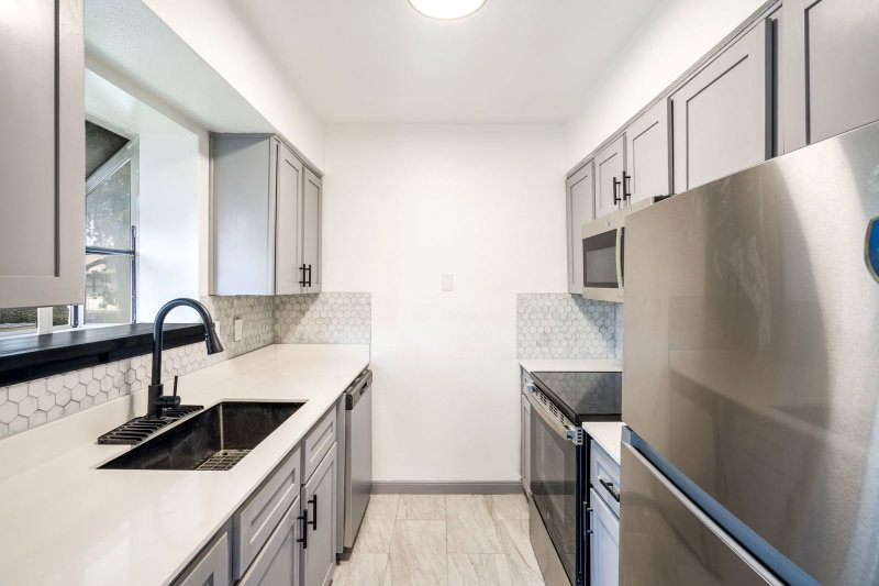 3913 Inwood Road #2006