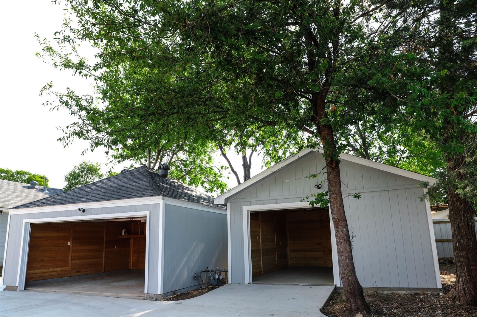 3709 Mount Royal Street — photo 3