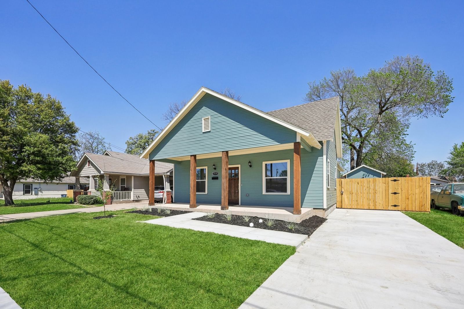 3514 Dunbar Street — photo 2
