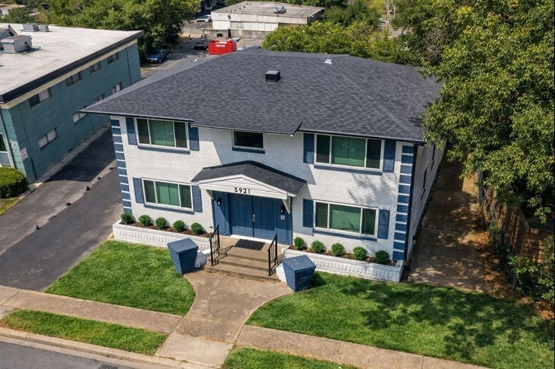 5921 Gaston Avenue