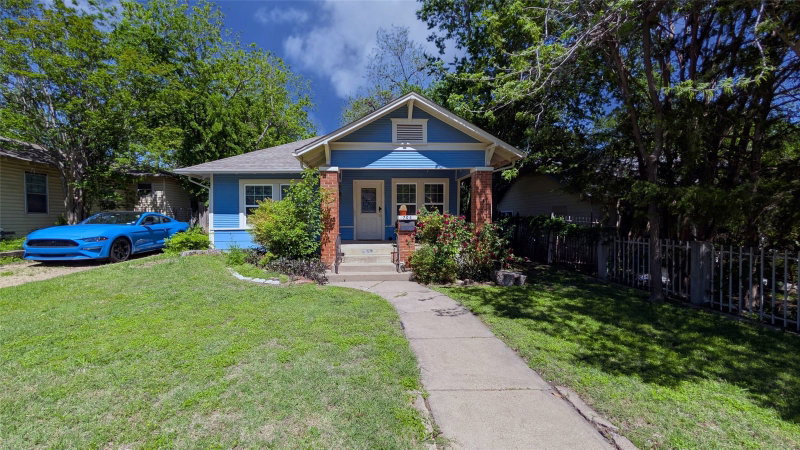 704 Cameron Avenue