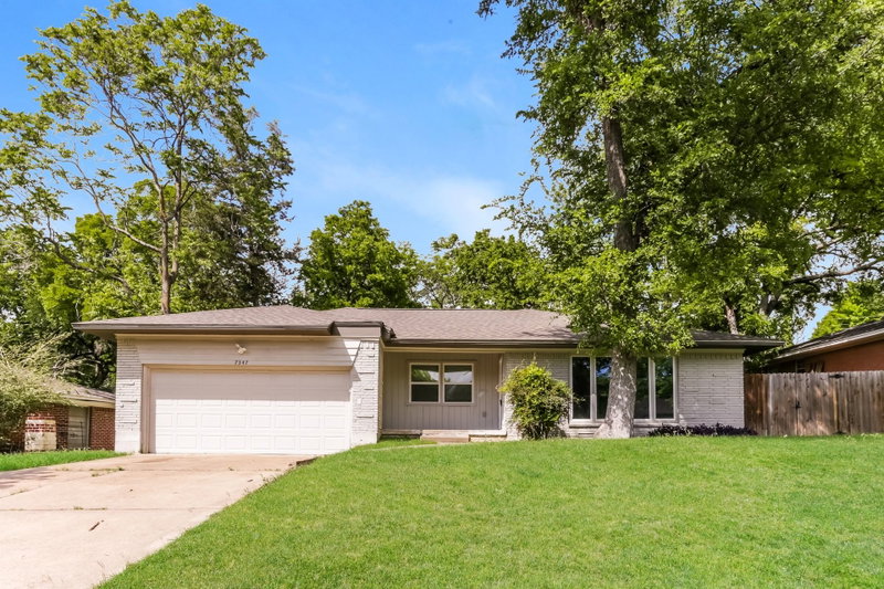 7347 Maringo Drive