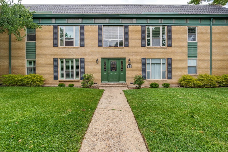 4820 Amesbury Drive #E130