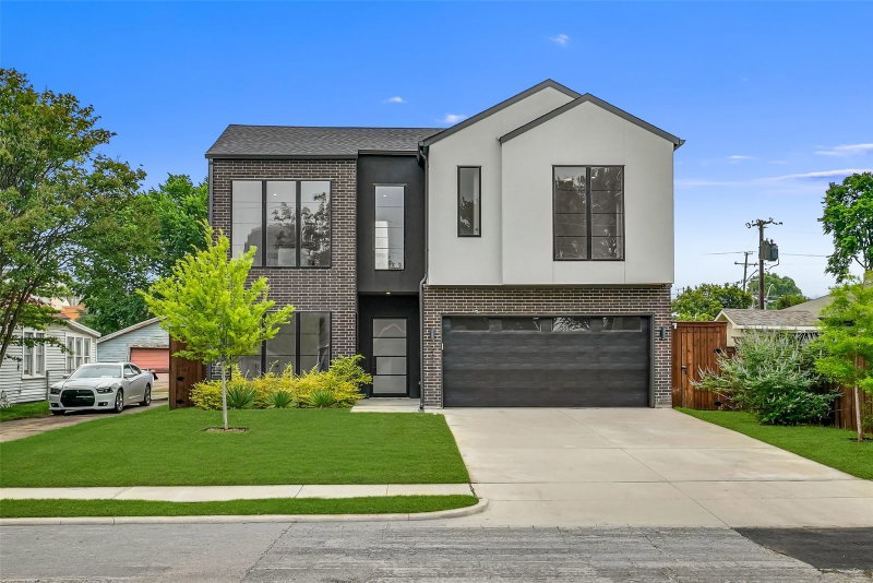2410 Prairie Avenue