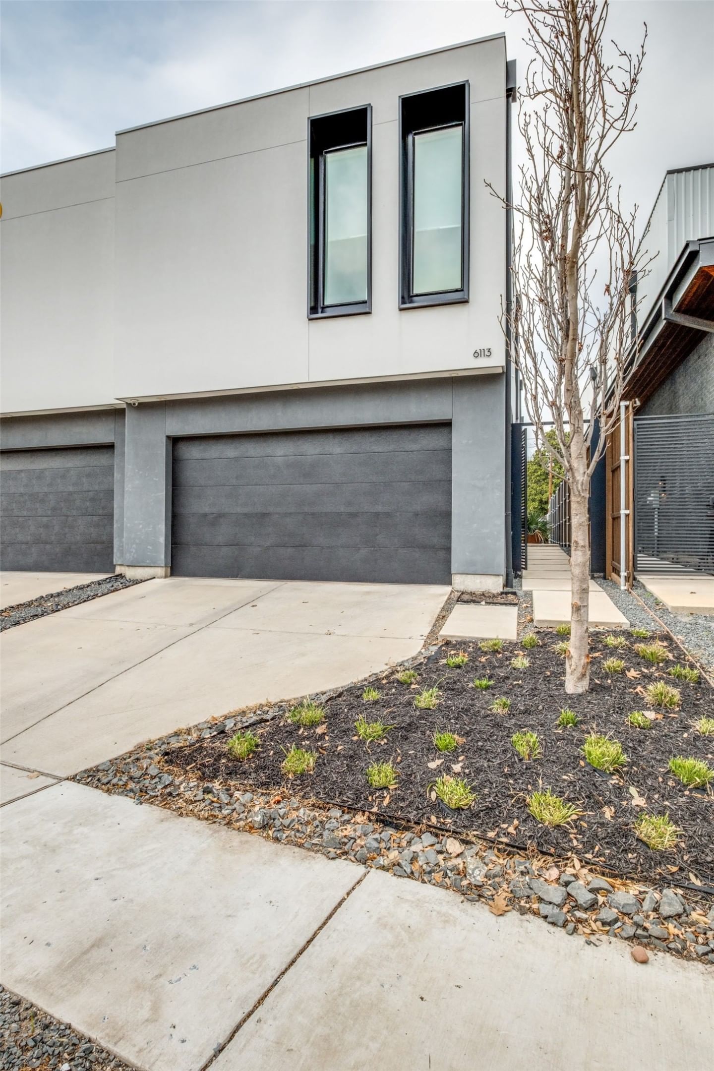 6113 Hudson Street — photo 4