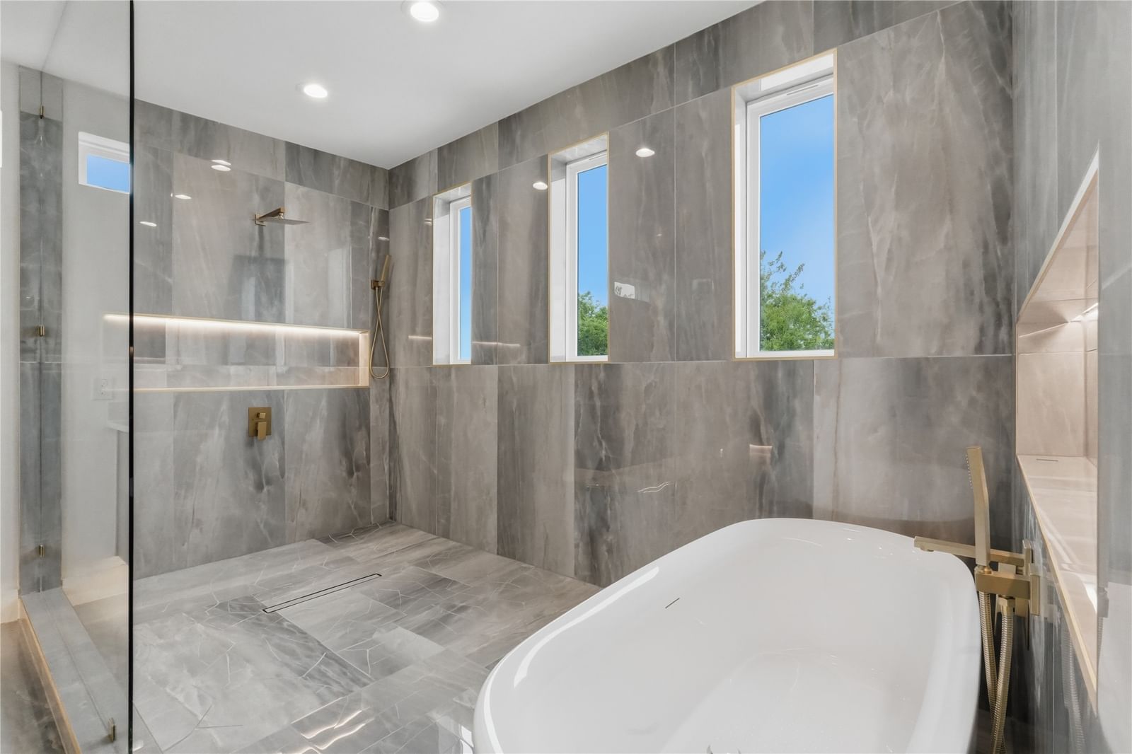4009 Finis Lane — photo 6