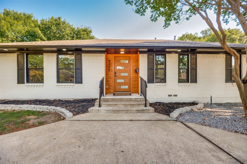 6329 Lovers Lane
