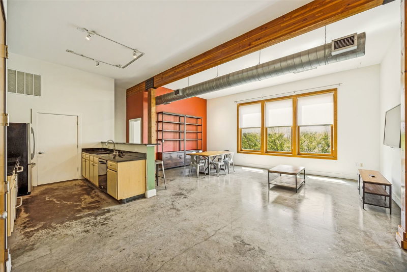 2502 Live Oak Street #228