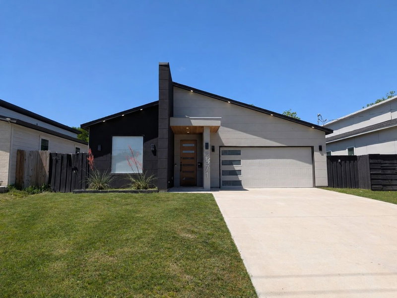 2871 Overton Road