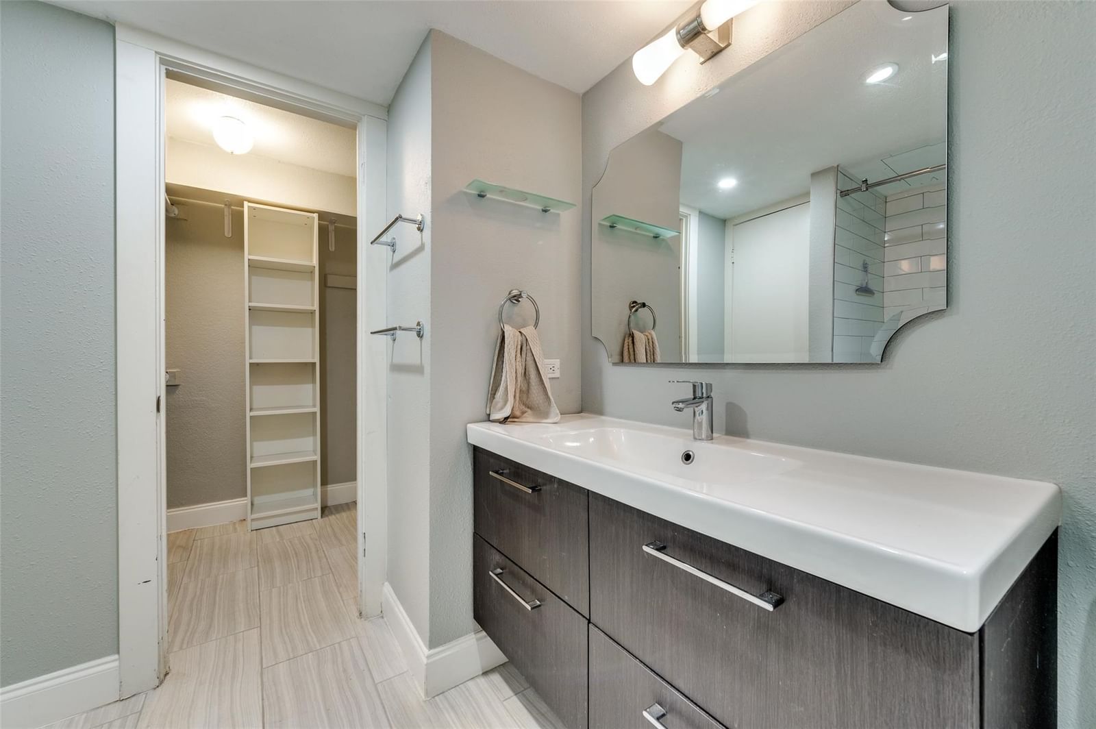 4777 Cedar Springs Road #8M — photo 9