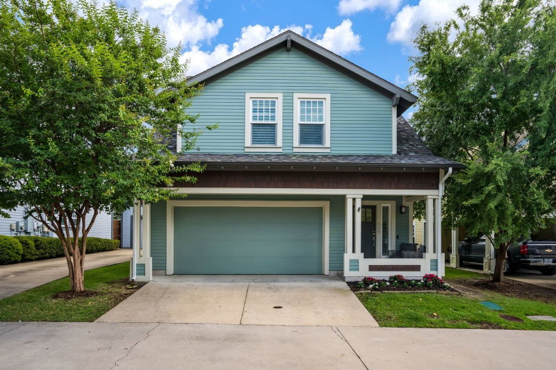 656 Bishop Heights Lane