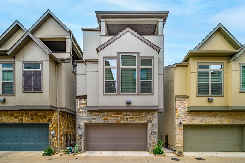5152 Brickellia Drive
