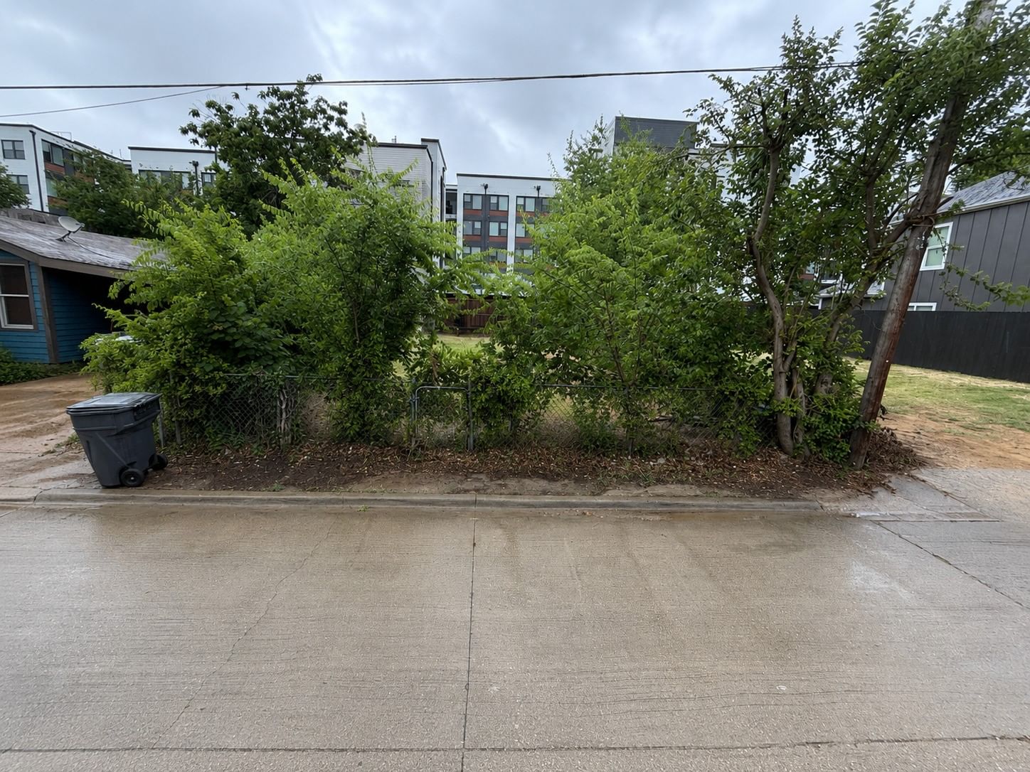 2902 Chicago Street — photo 3