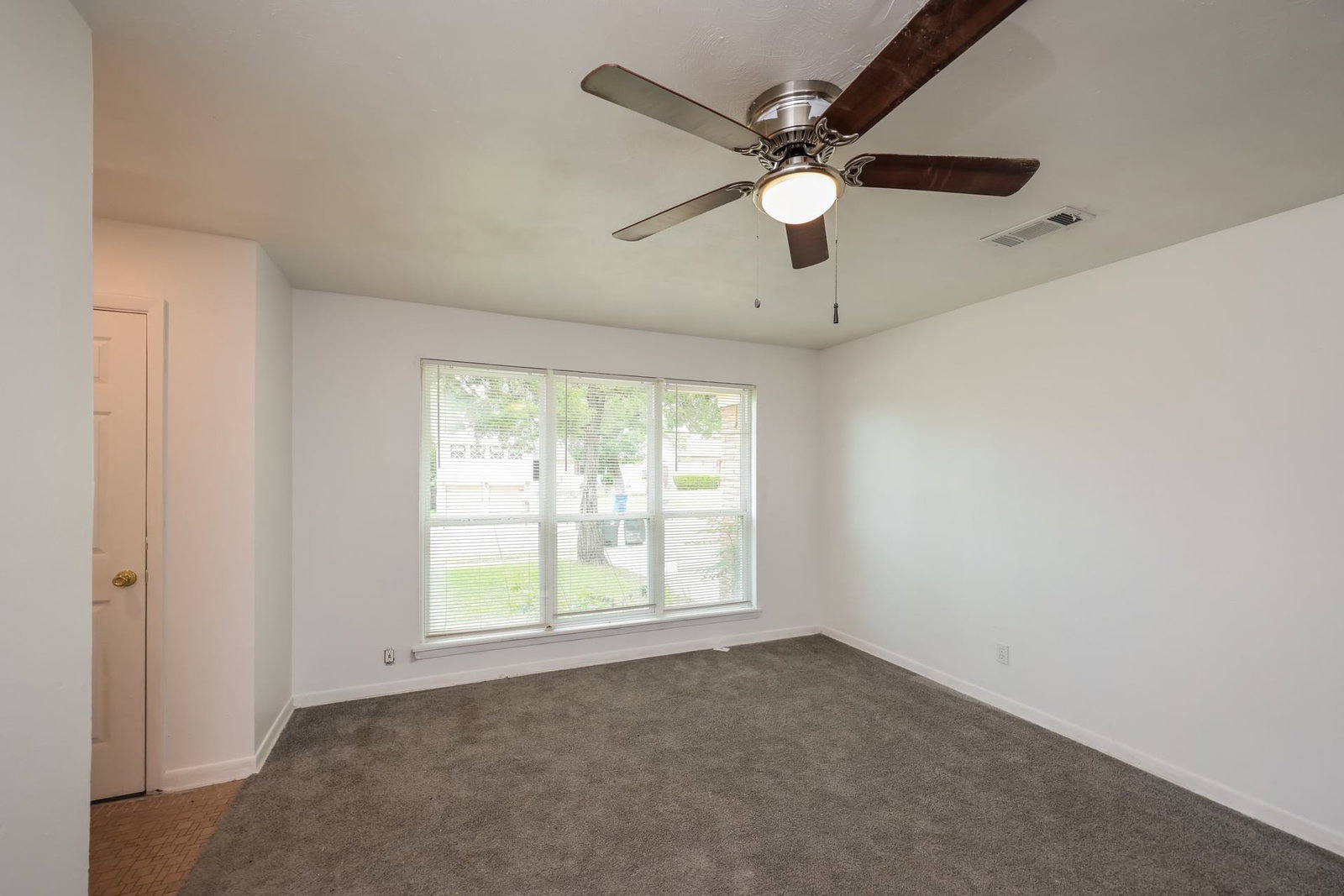 3408 Loganwood Drive — photo 4