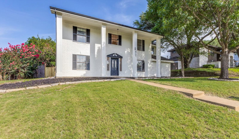 4721 Fallon Place